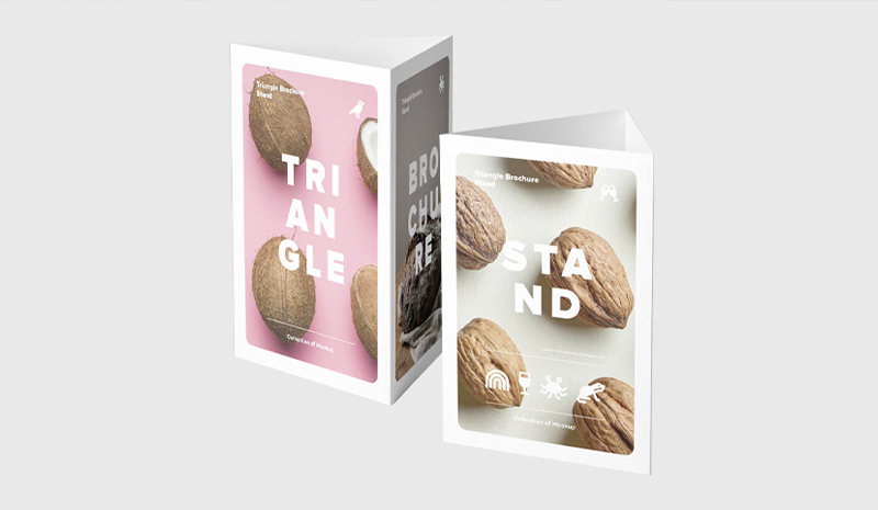 Espositori Totem triangolari  