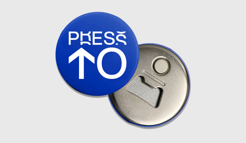 Apribottiglie con Calamita